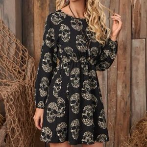 Long sleeve dress skull leopard print